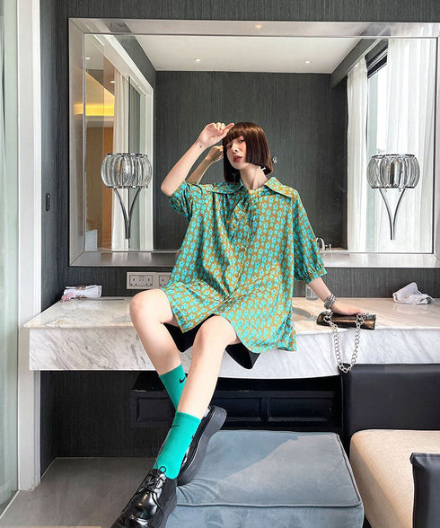 Retro Flower Print Blouse
